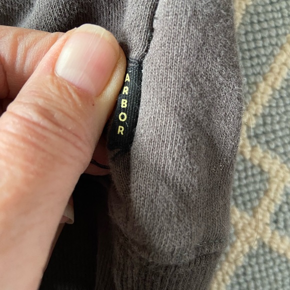 Cozy Sweat Shirt - Picture 3 of 5